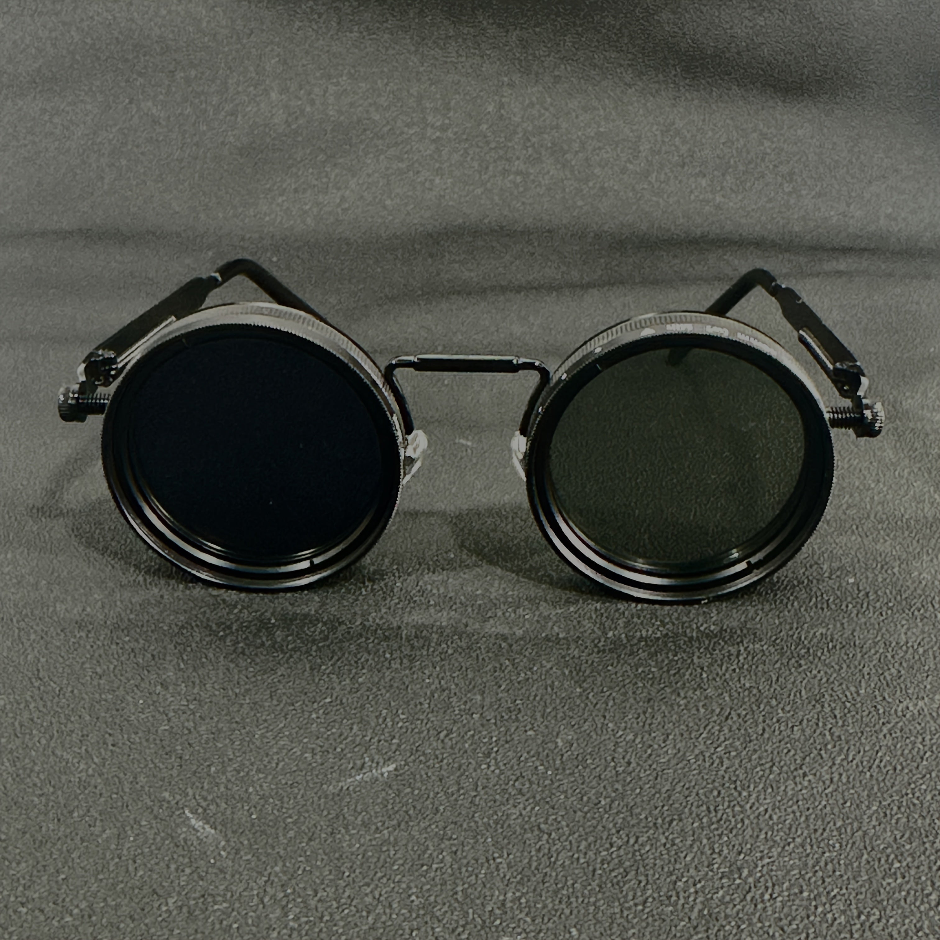 Men's Vintage Steampunk Spin Fashion Glasses – Adjustable Brightness, Alloy Frame, Black & Grey Gradient Interchangeable Lenses, Bohemian Party & Casual Eyewear Accessory