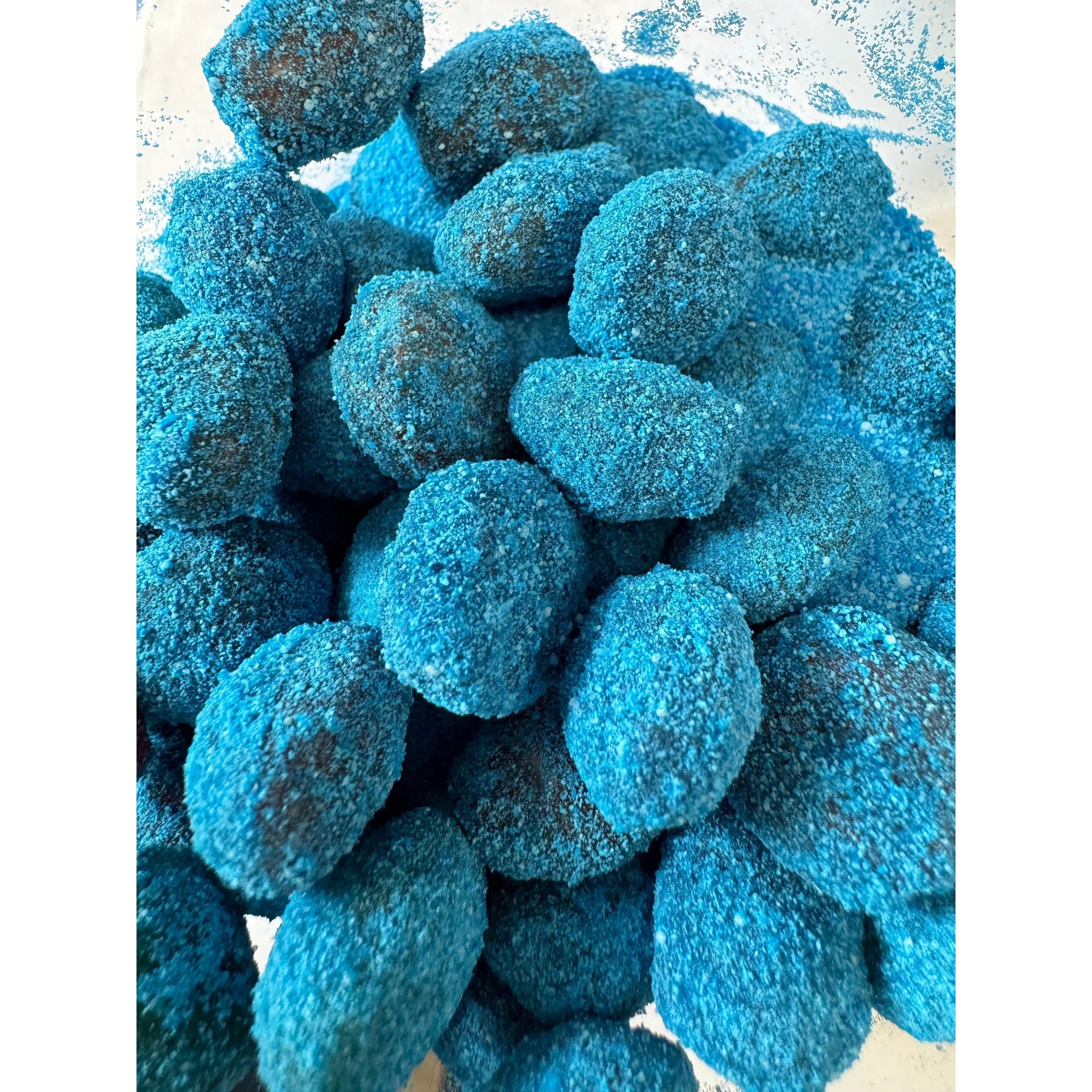 Sour Blue Raspberry Gushers Candy – Viral Sour Gummy Snacks with Juicy Liquid Center, Bold Tangy Flavor for Lunchboxes, Parties, Road Trips & Sour Candy Lovers