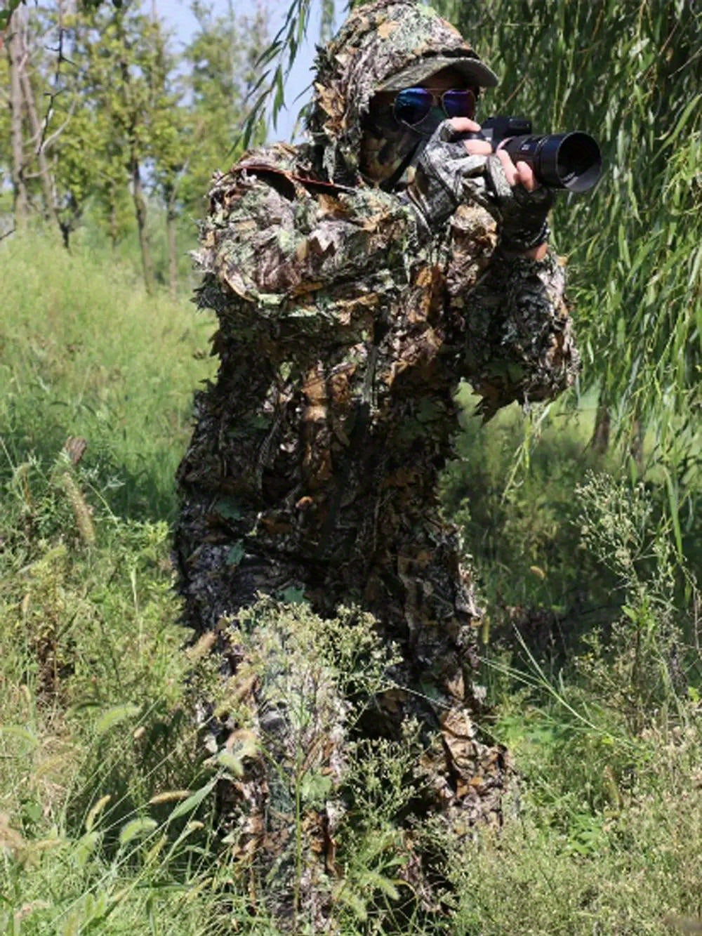 Men's Ghillie Suit 3D Leaf Camo Lightweight Hooded Jacket & Pants Set – Breathable 3D Camouflage Hunting Clothes for Deer Turkey Bow Hunting & Wildlife Photography, 0.95 lb Full Body Concealment Suit
