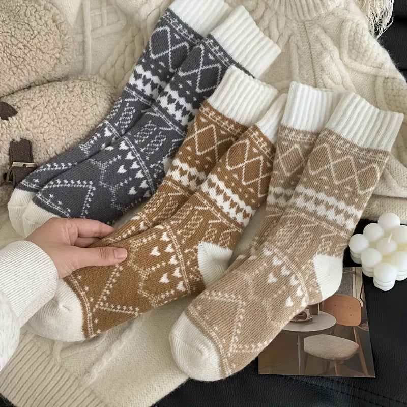 Women's Thermal Winter Socks 5 Pack Fluffy Warm Mid-Calf – Cozy Cold Weather Socks with Ethnic Rhombus Pattern, Soft Fabric for Outdoor Commuting & Everyday Wear, Multi-Color