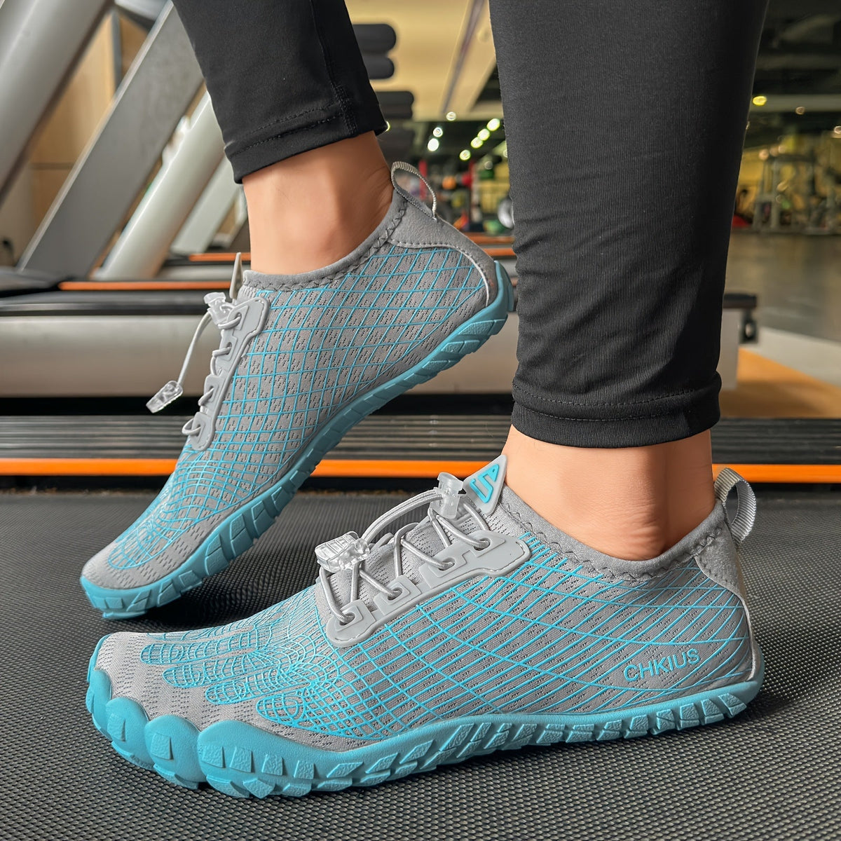 Sporty Striped Unisex Lace-Up Water Shoes – Quick-Dry Non-Slip Rubber Sole Aqua Shoes for Beach Swimming Diving Hiking Yoga Indoor Fitness, 4 Colors, Wide Sizes US 4.5–14