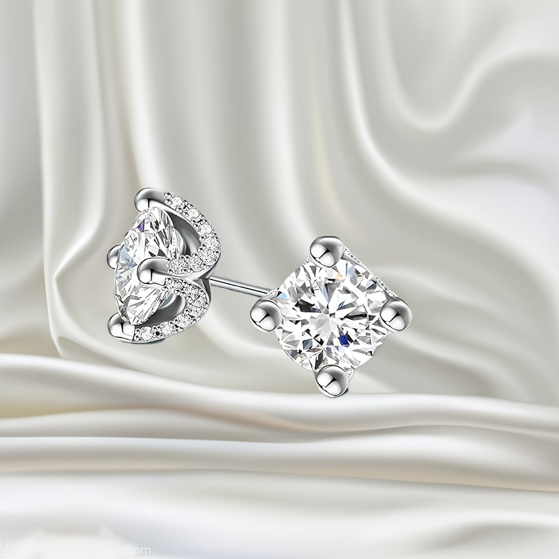 1 Carat Moissanite Solitaire Stud Earrings - 925 Sterling Silver Plated Round Brilliant Diamond Simulant Studs, Elegant Unisex Fashion Jewelry for Women & Men, Perfect Valentine's & Birthday Gift