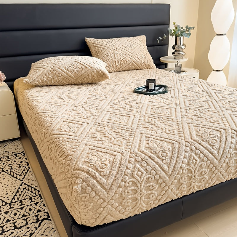 European Embossed Soft Bed Sheet – All Season Deep Pocket Mattress Cover, Super Soft Machine Washable Bedding for Twin Full Queen King, Warm Mattress Protector (No Pillowcase)