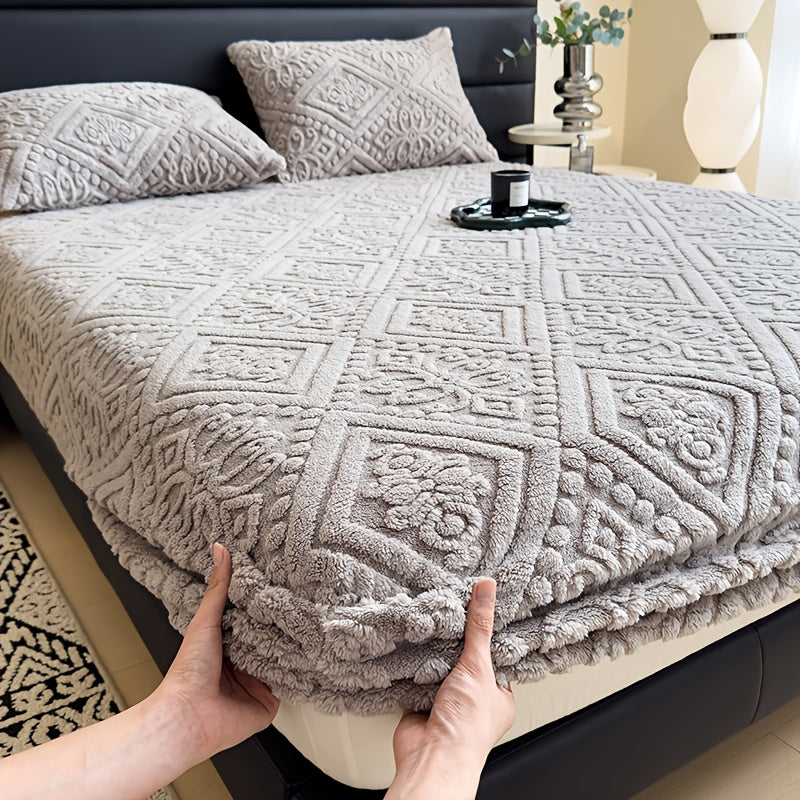 European Embossed Soft Bed Sheet – All Season Deep Pocket Mattress Cover, Super Soft Machine Washable Bedding for Twin Full Queen King, Warm Mattress Protector (No Pillowcase)