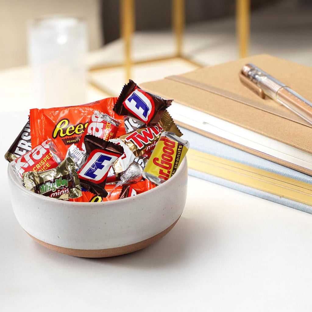 Assorted Chocolate Mix 1 Pound Bulk Bag – Individually Wrapped Milk Chocolate Peanut Butter Caramel Variety Perfect for Halloween Parties Holidays & Everyday Snacking