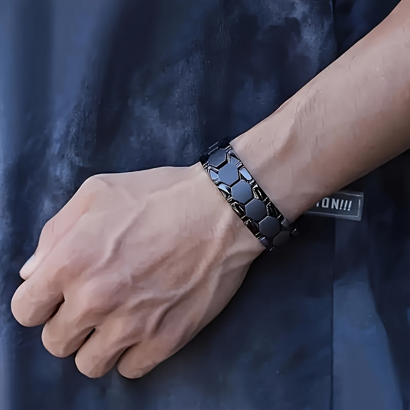 Men's Titanium Alloy Hexagonal Wide Bracelet 2-Piece Set – Hypoallergenic Water-Resistant Snap Ring Wristband Bold Geometric Fashion Jewelry Gift for Men Black Silver Gold