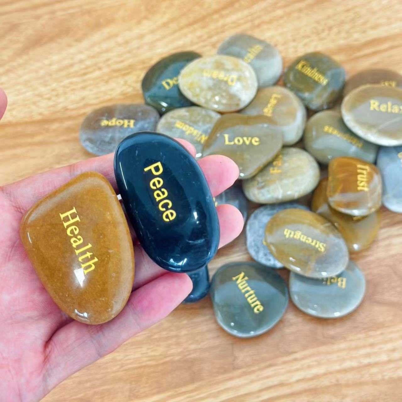 25pcs Engraved Inspirational Stones Set – Laser Engraved Golden Motivational Word Rocks Hand-Polished Mixed Color Natural Stones Home Decor Garden Prayer Meditation Gift for Friends Family