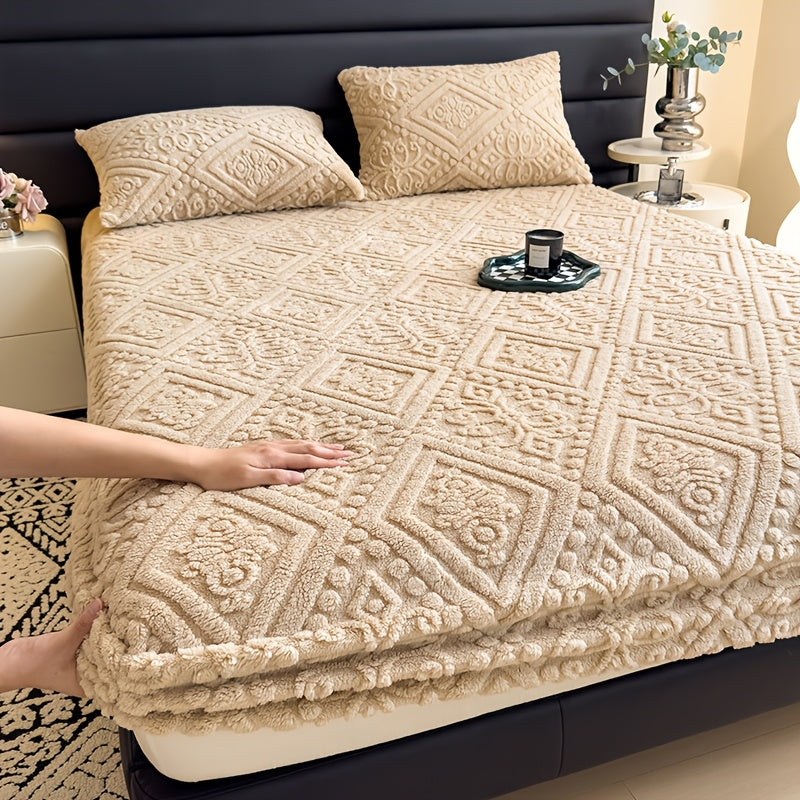 European Embossed Soft Bed Sheet – All Season Deep Pocket Mattress Cover, Super Soft Machine Washable Bedding for Twin Full Queen King, Warm Mattress Protector (No Pillowcase)