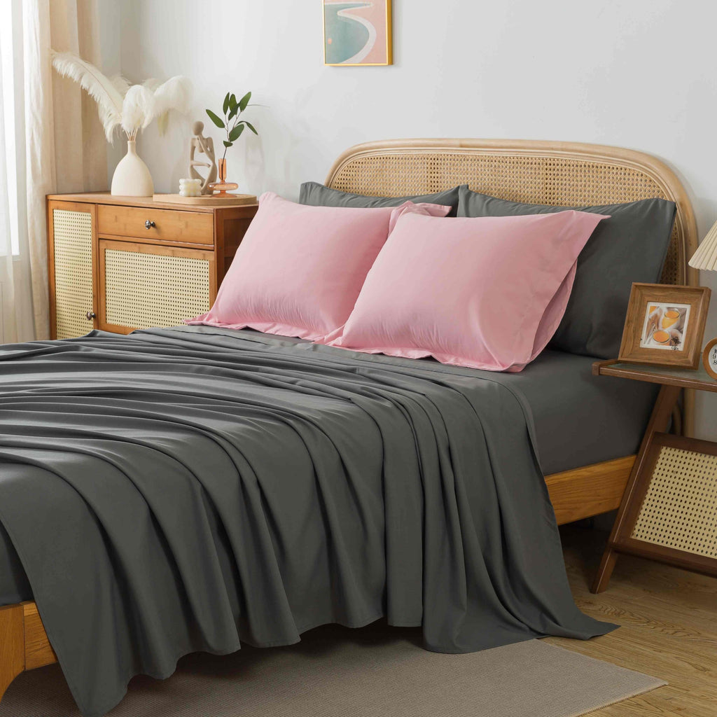 7 Piece Comforter Set Queen King Size – Soft Microfiber Pinch Pleated Bed in a Bag with Comforter, Fitted Sheet, Flat Sheet & 4 Pillowcases, All-Season Bedding Set for Home & Dorm