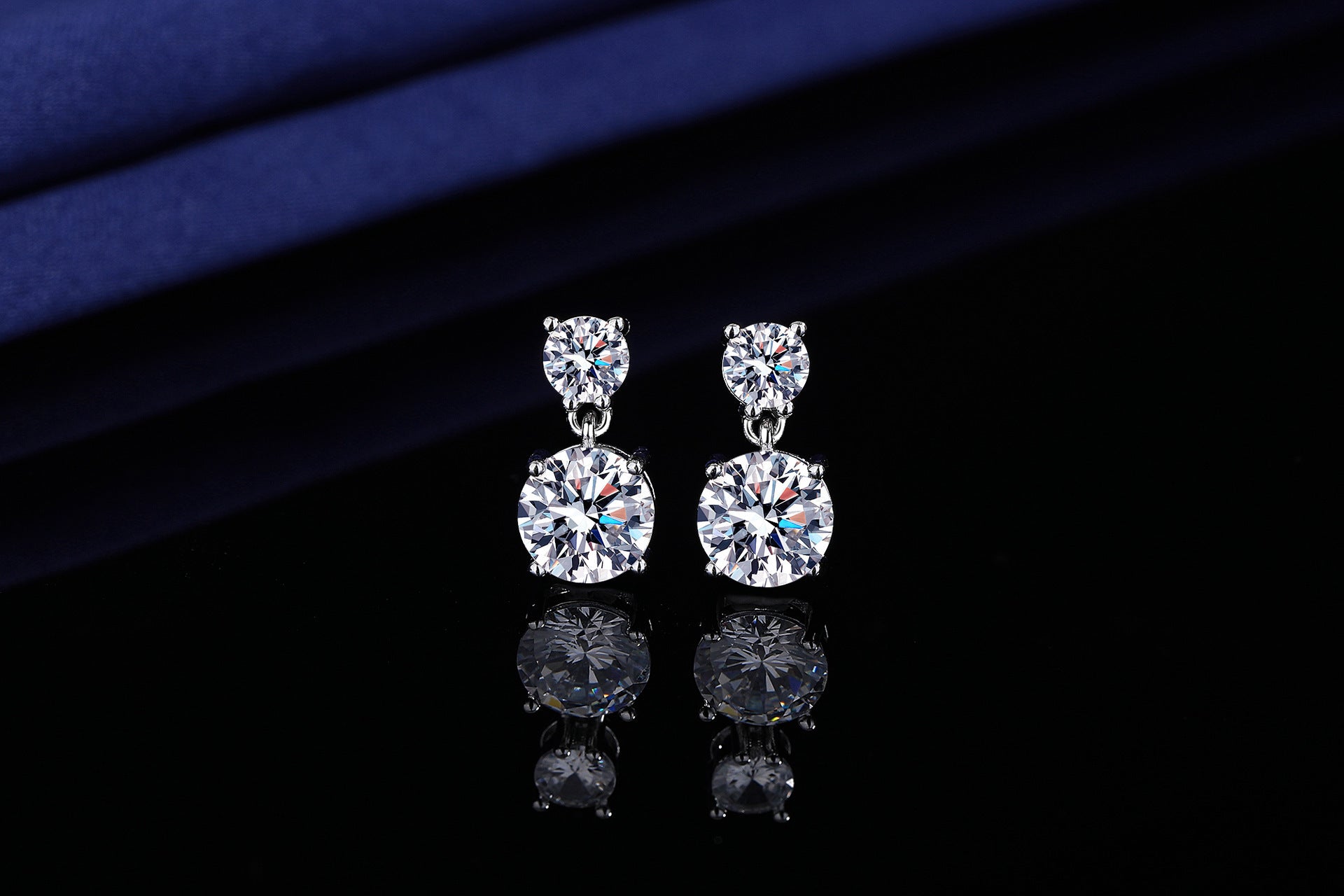 5 Carat Moissanite Stud Earrings for Women – 925 Sterling Silver Drop Earrings, Brilliant Luxury Fine Jewelry, Perfect Gift for Christmas, Valentine's Day & Special Occasions