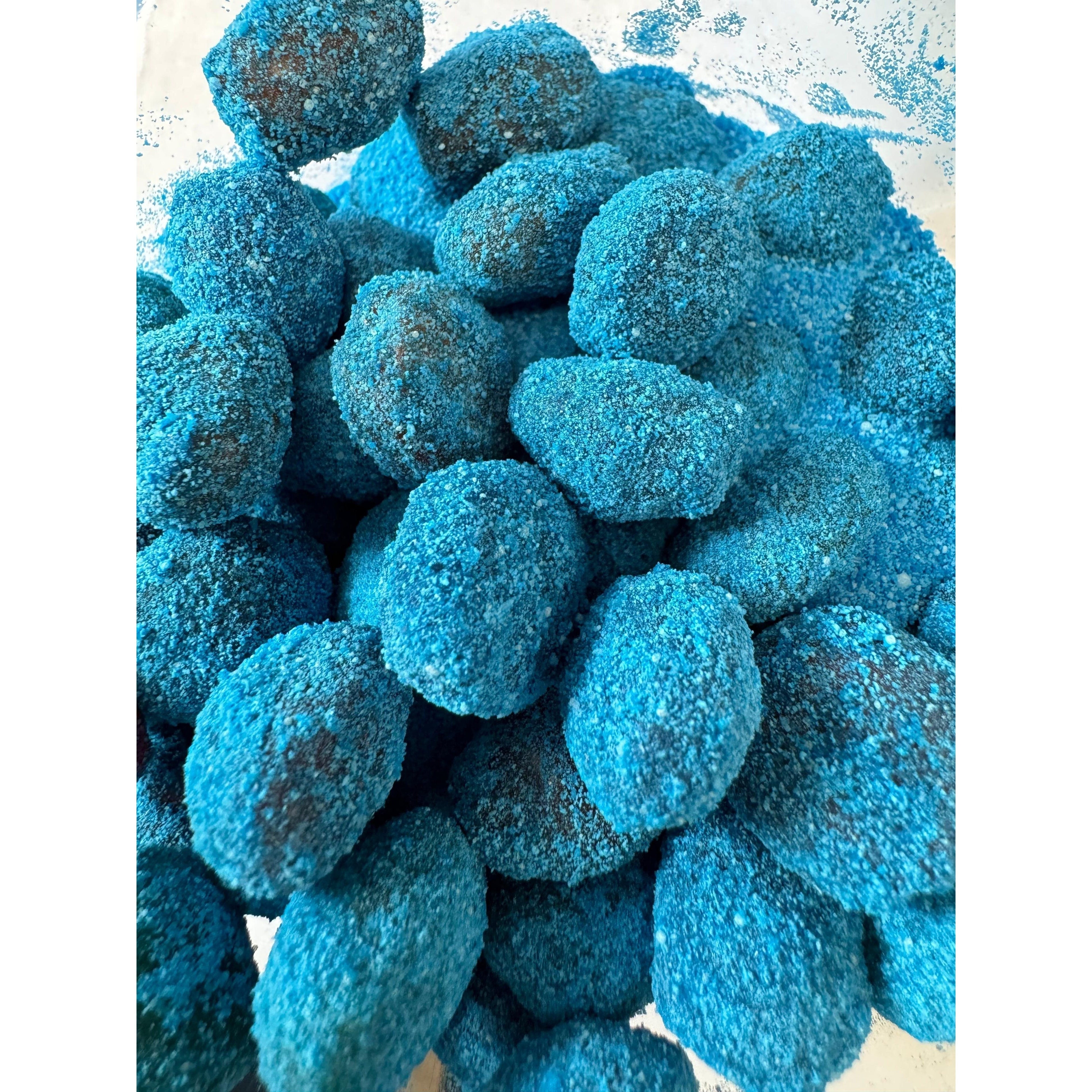 Sour Blue Raspberry Gushers Candy – Viral Sour Gummy Snacks with Juicy Liquid Center, Bold Tangy Flavor for Lunchboxes, Parties, Road Trips & Sour Candy Lovers